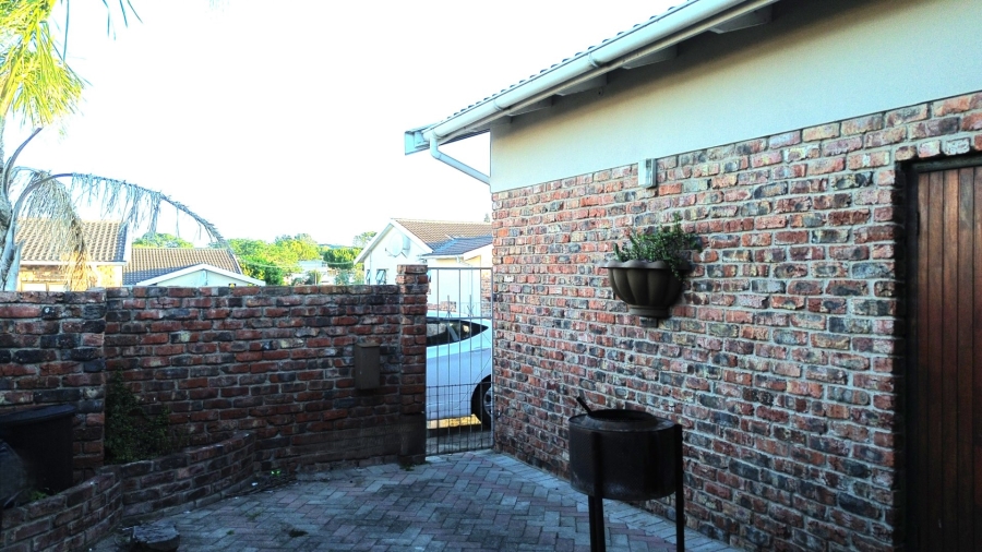 3 Bedroom Property for Sale in Newton Park Eastern Cape